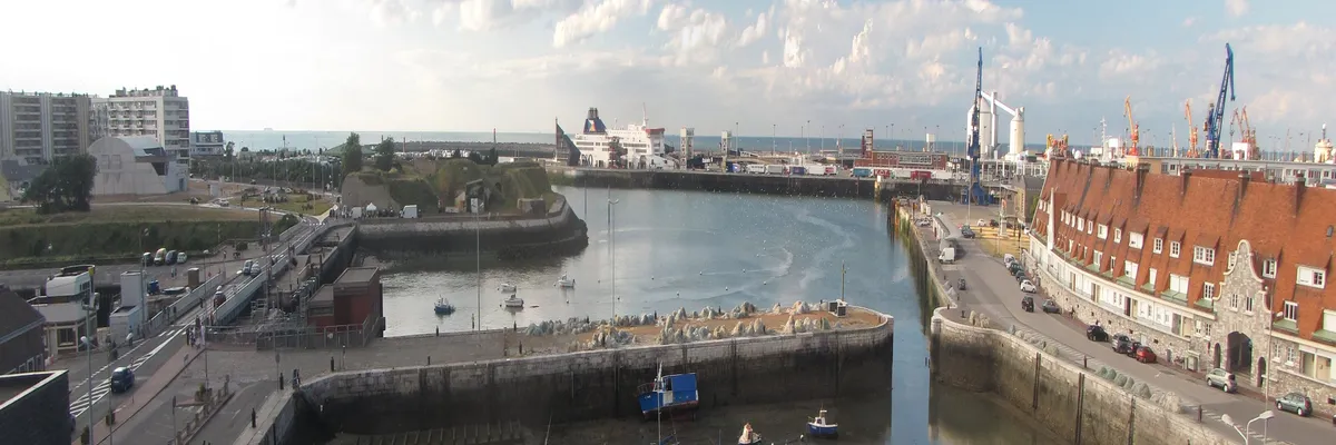 Image Entreprise borne de recharge Calais