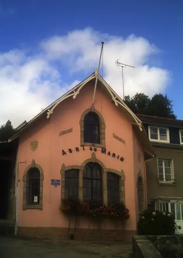 Borne de Recharge Maison Entreprise borne de recharge Combrit