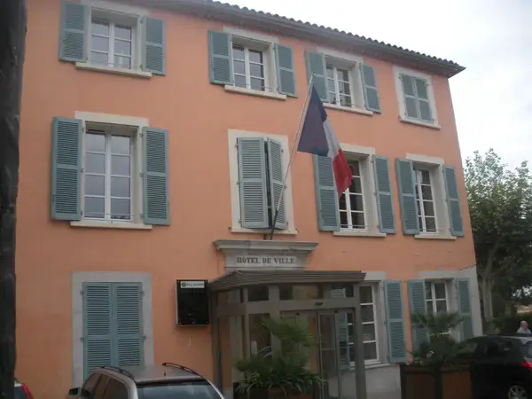 Borne de Recharge Maison Entreprise borne de recharge Cuers