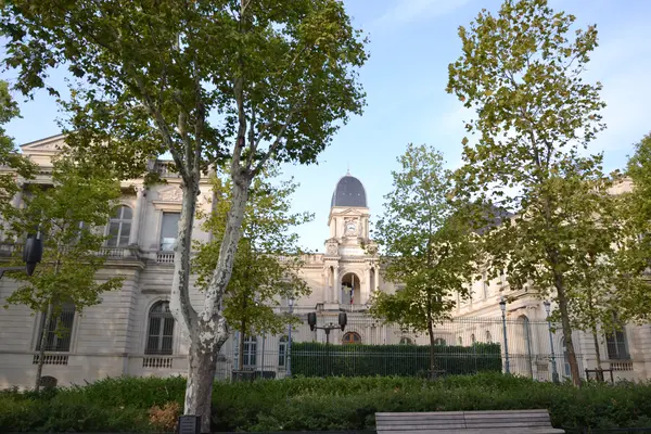 Borne de Recharge Maison Entreprise borne de recharge Gard