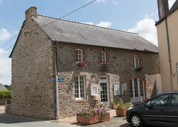 Borne de Recharge Maison Entreprise borne de recharge Gesnes